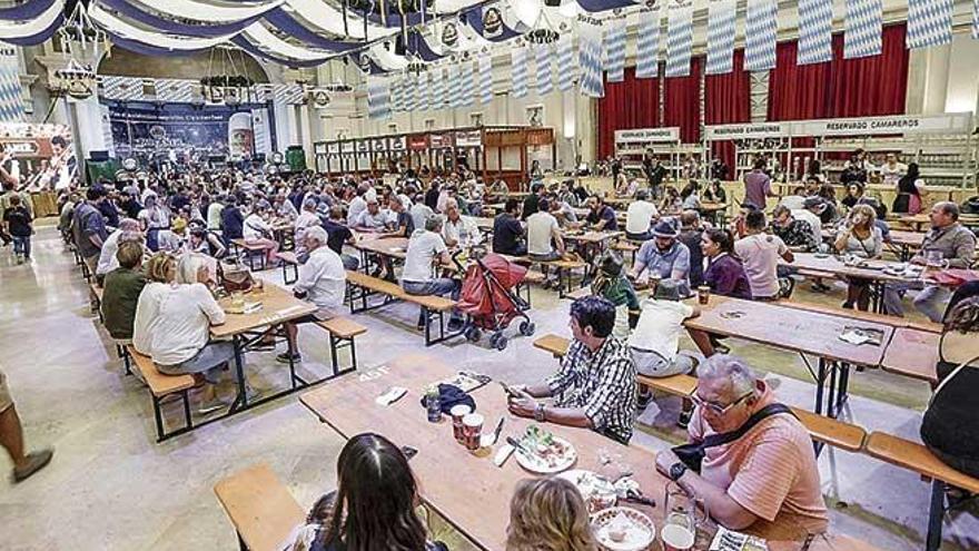 Inauguración del Oktoberfest en el Pueblo Español en la pasada edición.