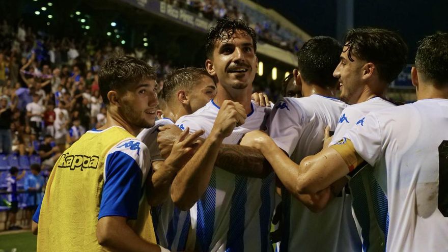 Hércules - Elche: Soldevila tiñe el derbi de blanquiazul (2-0)