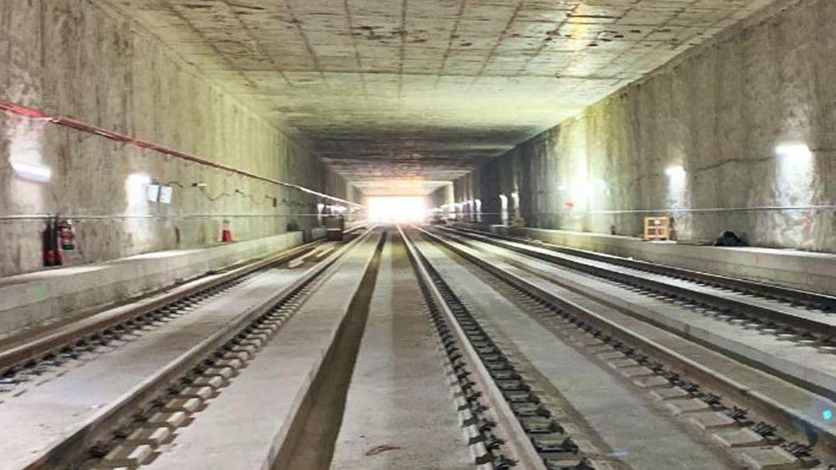 El túnel del soterramiento de las vías está ya muy avanzado.