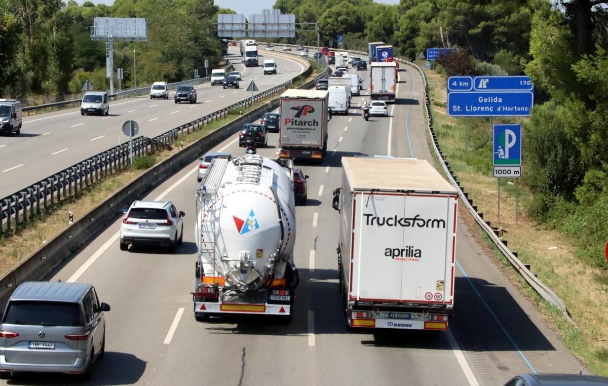 Retencions a l'AP-7 en sentit sud derivades de la mobilitat cap a les zones de més visibilitat de l'eclipsi