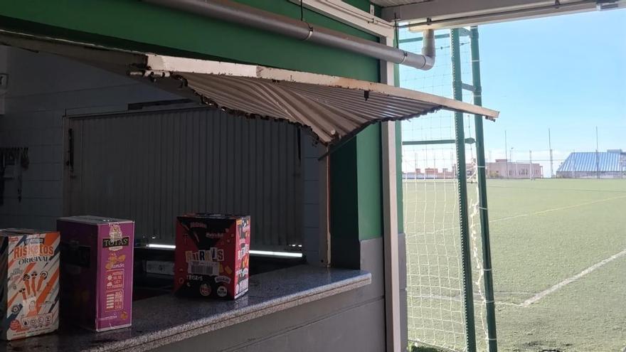 Roban material deportivo y destrozan las instalaciones de la AD Teide en Santa Cruz de Tenerife