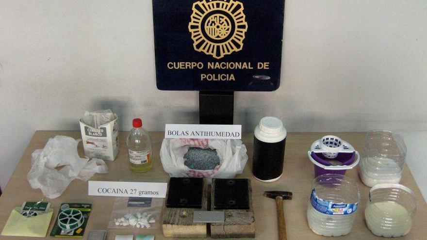 Un matrimonio y un taxista detenidos por tráfico de cocaína