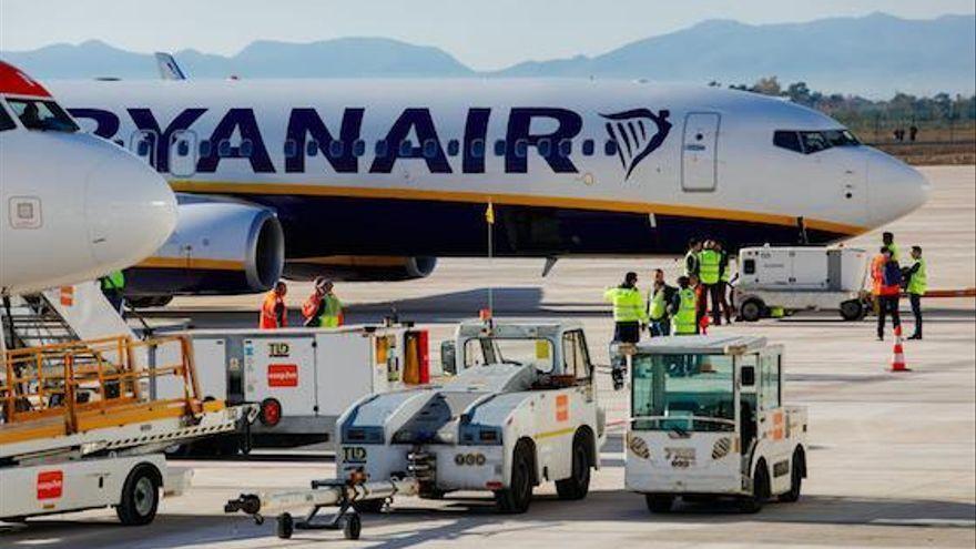 Viel los ist wieder am Flughafen von Palma de Mallorca.