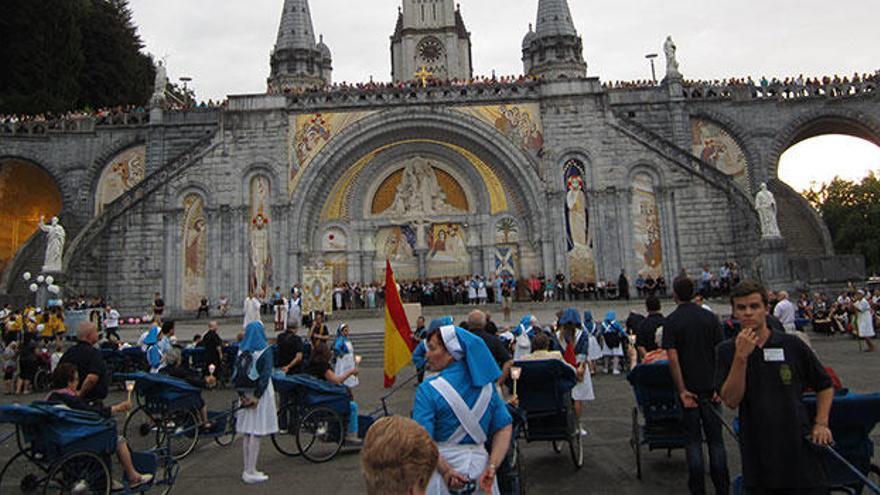 60 enfermos de Alicante viajarán este mes a Lourdes