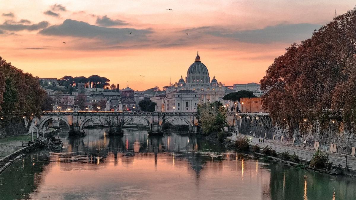 Roma majestuosa y perfecta para mayores de 60 años.