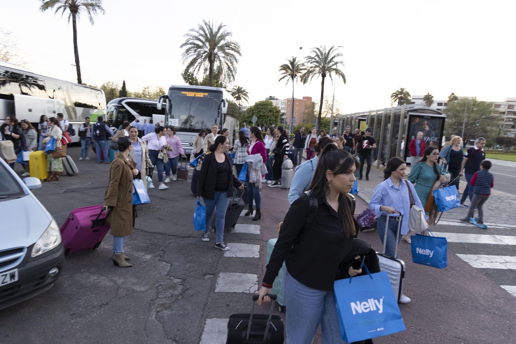 Las bellezas de las Hogueras de Alicante viajan a Córdoba