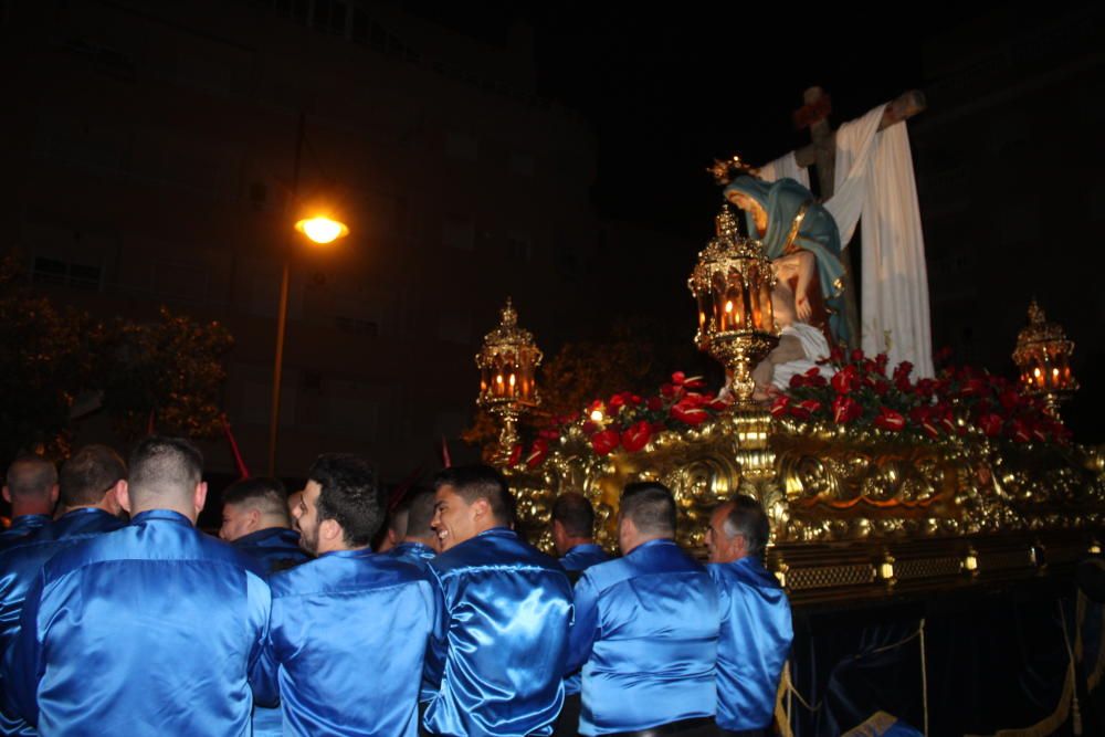 Procesión del Cristo Crucificado y Procesión de La Piedad del Calvario en Torrevieja en Jueves Santo