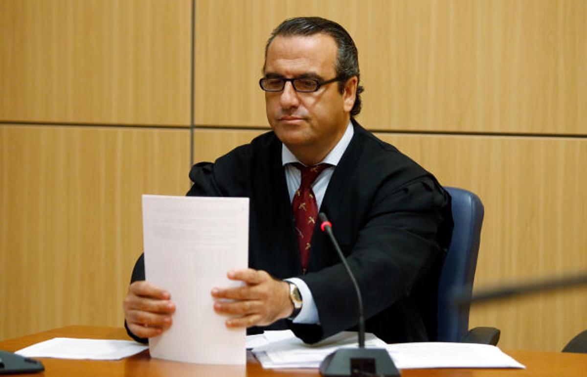 El exdirigente de Coalició Valenciana Juan García Sentandreu, durante la vista por la demanda del expresidente del FC Barcelona Joan Laporta contra él por el intento de boicot de un mitin de Solidaritat per la Independència en Valencia.