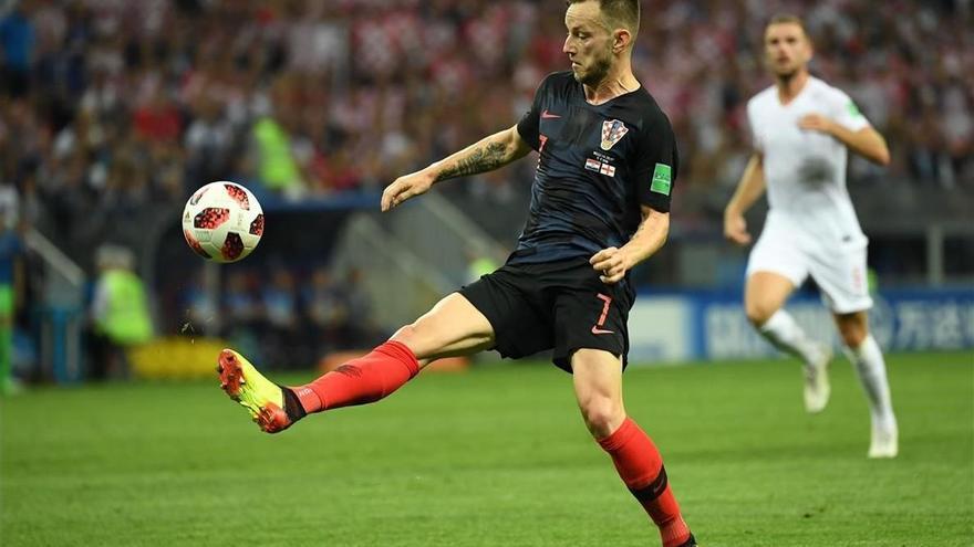 Rakitic superó una fiebre de 39º para jugar la semifinal