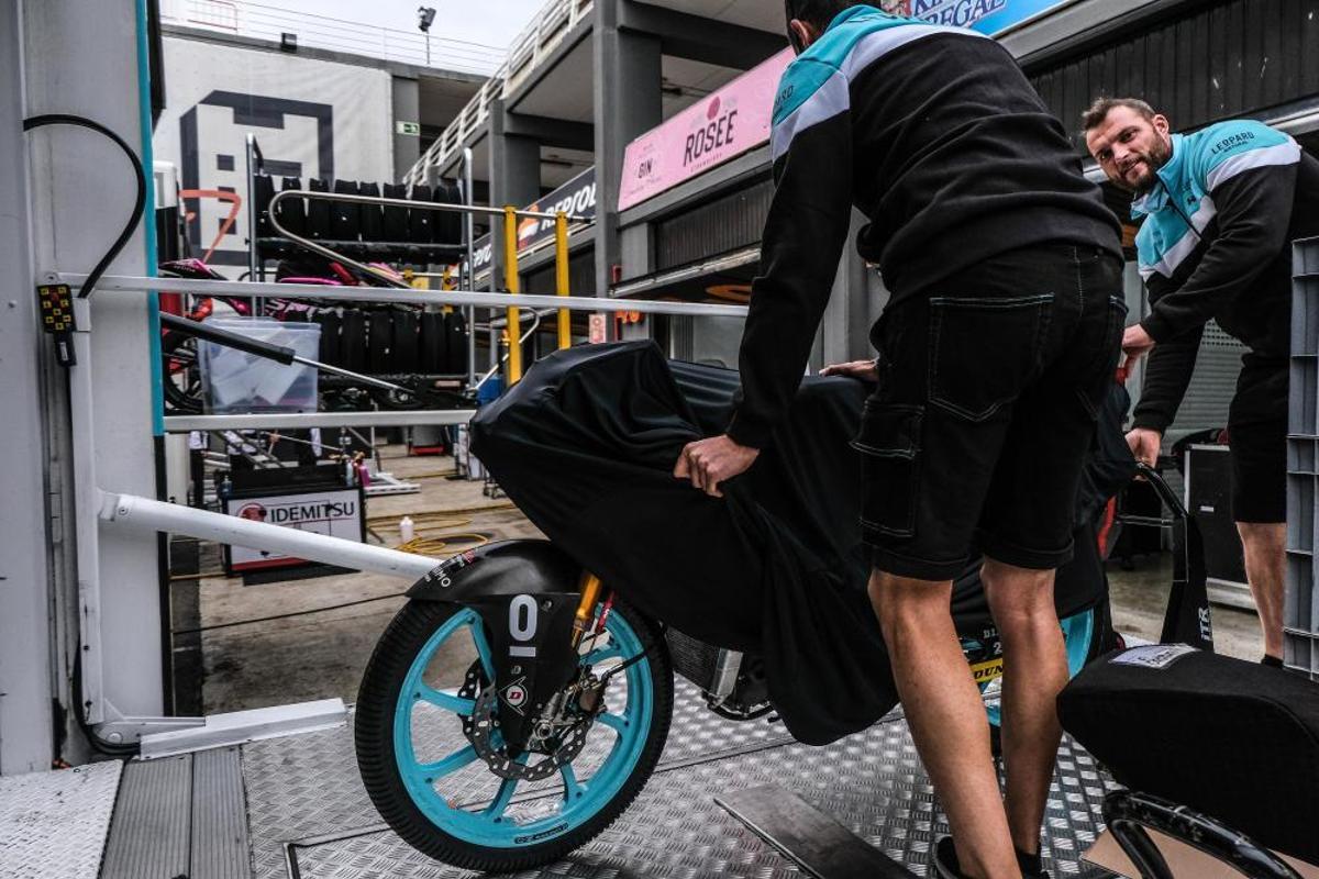 Cheste se prepara para el GP de Europa Cheste se prepara para el GP de Europa