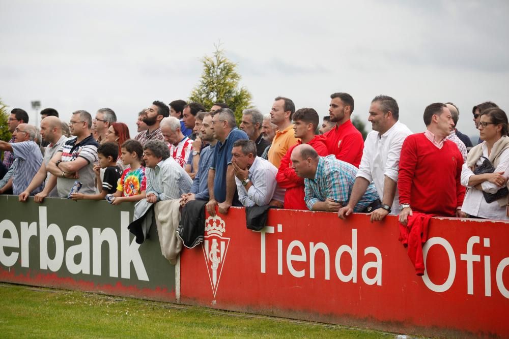 El Sporting B entra en la pelea por el ascenso a Segunda B