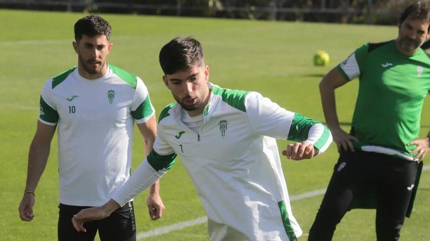 Theo Zidane, amonestado en Castellón, otra baja para la medular del Córdoba CF ante el Granada