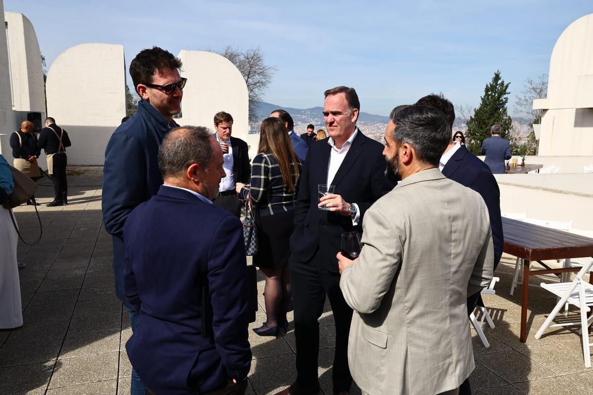 En imágenes | Ambiente en la presentación de The Wave en Barcelona