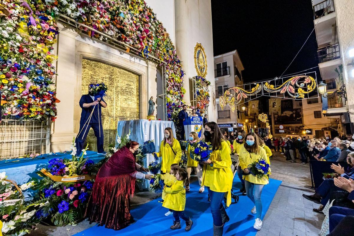 La Ofrenda a la Virgen celebrada en Benidorm en noviembre.