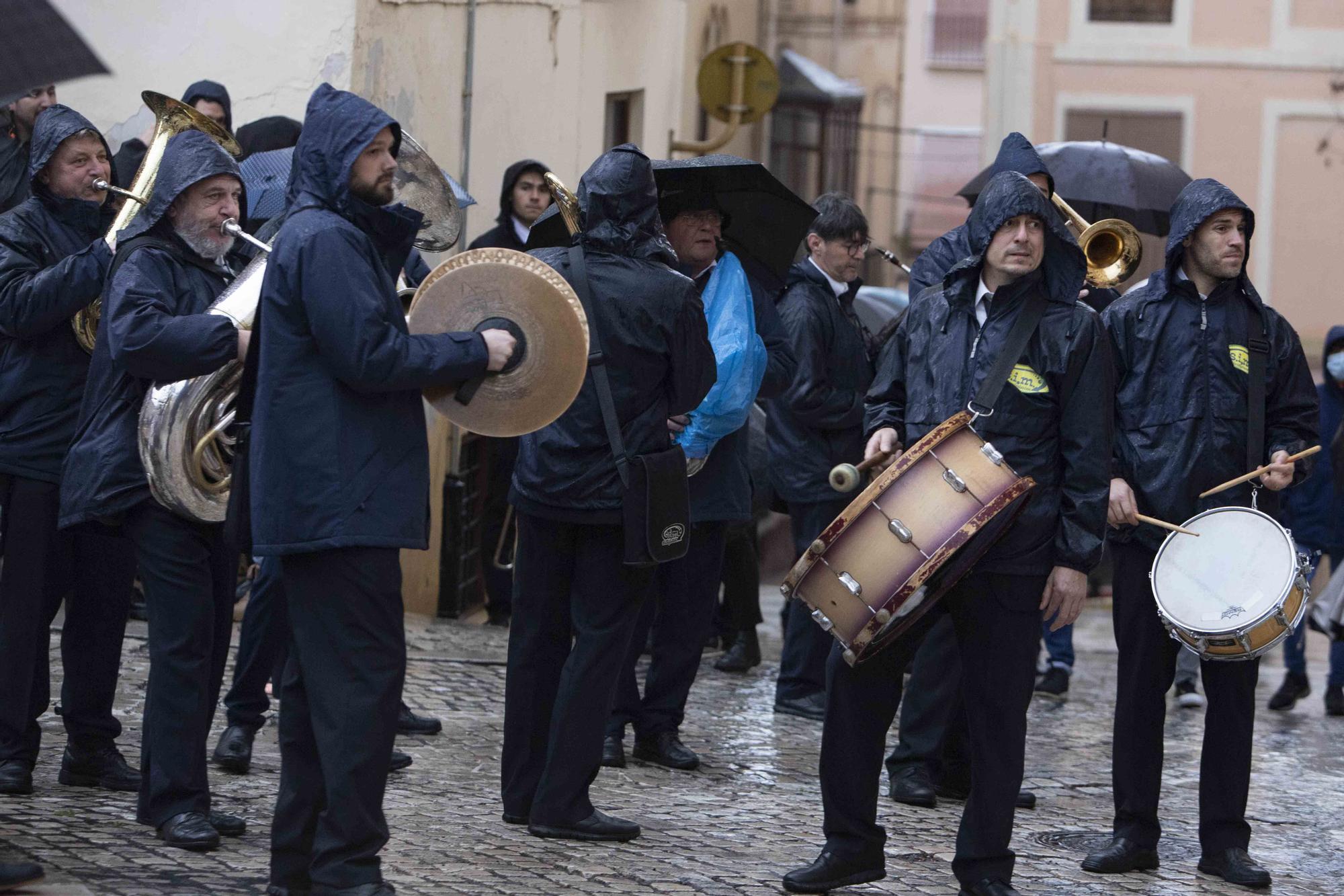 Una Ofrenda pasada por agua en Xàtiva