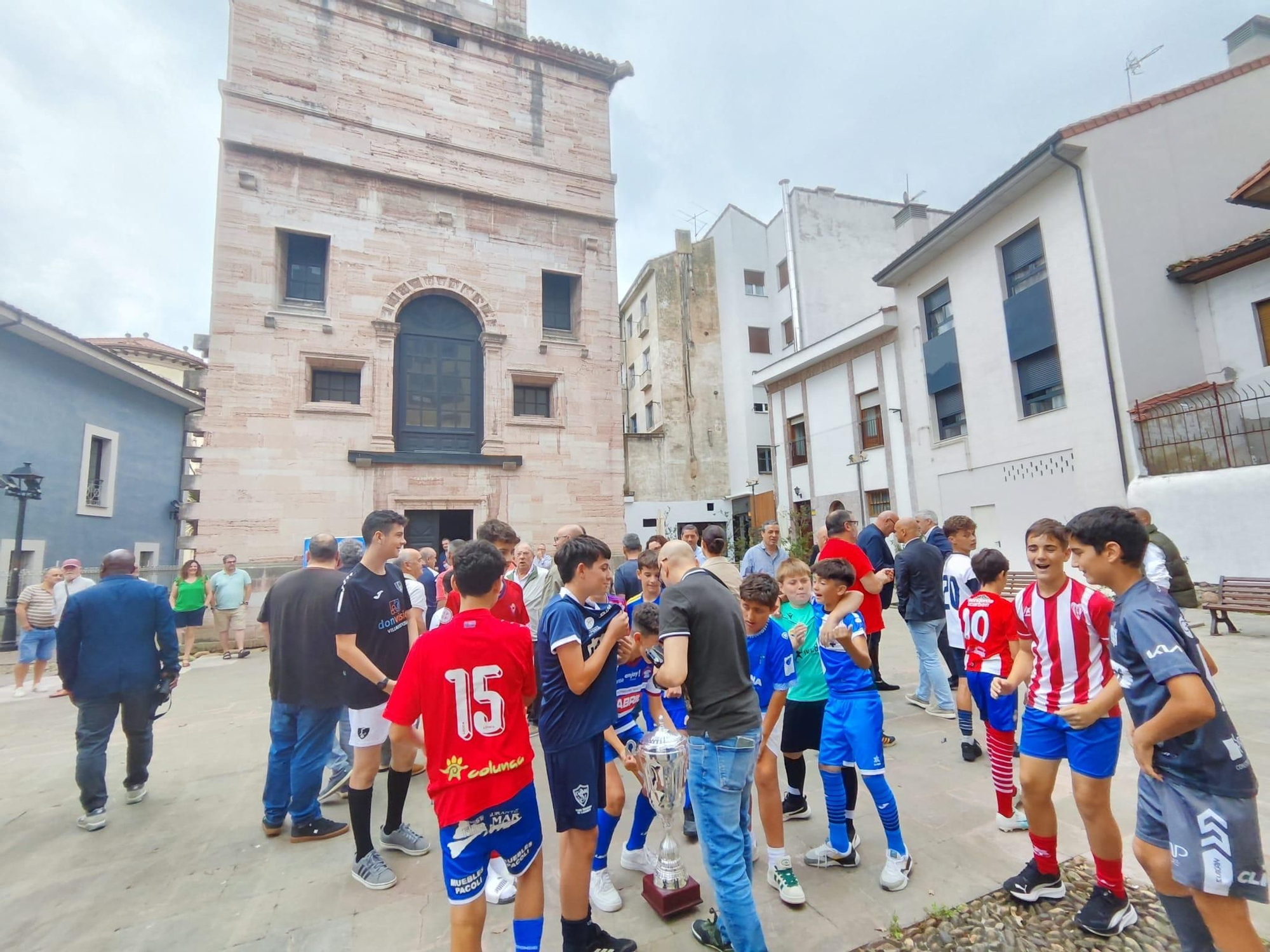 En imágenes: el sorteo para la fase autonómica de la Copa Federación