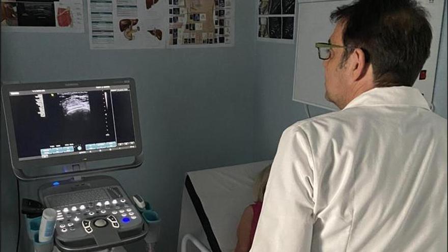 Sanidad ‘carga’ a los médicos de familia con más pruebas diagnósticas