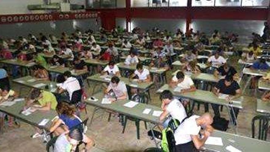 Moncofa examina a 170 aspirantes a tan solo cuatro plazas de policía local