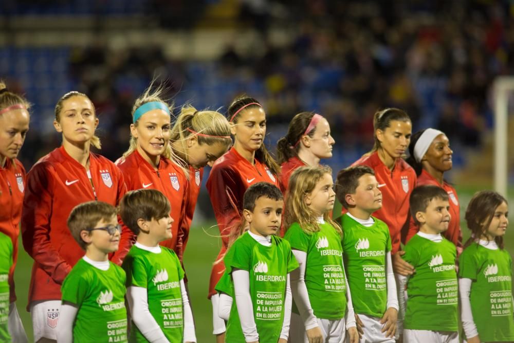 El Rico Pérez registra récord de asistencia a un partido de la selección femenina de fútbol