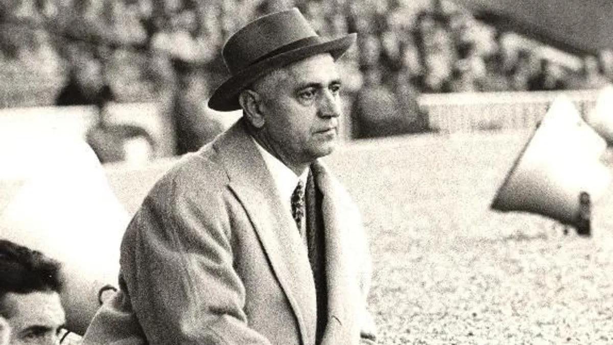 Ferdinand Daucik, capitán del Slavia y técnico campeón en el Barça