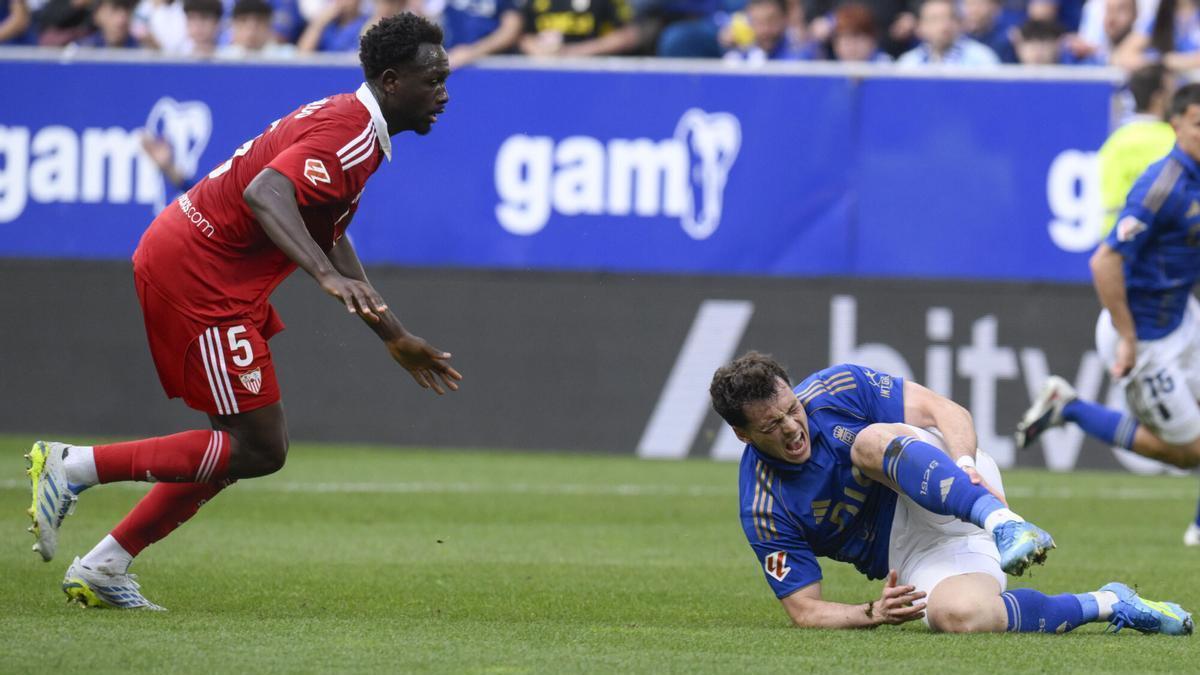 Nianzou hunde al Sevilla en Oviedo y dispara el miedo al descenso