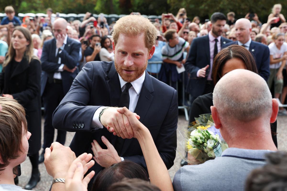 Los príncipes Guillermo y Enrique con sus esposas en Windsor