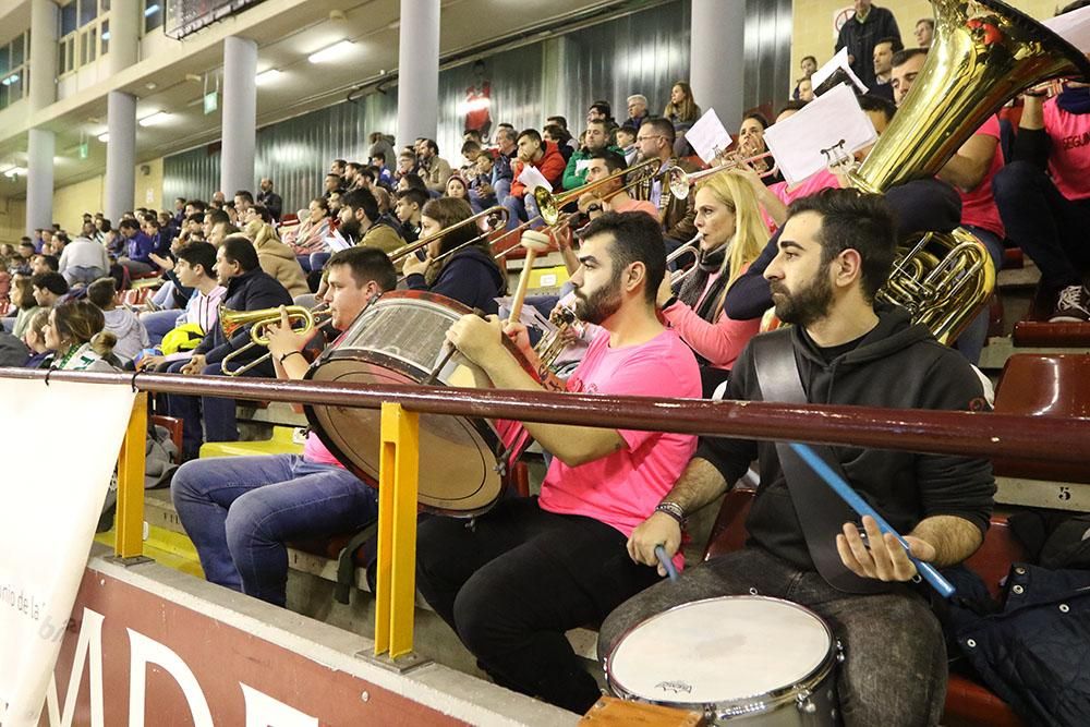 Imágenes del partido Córdoba Patrimonio-Levante, de Fútbol Sala