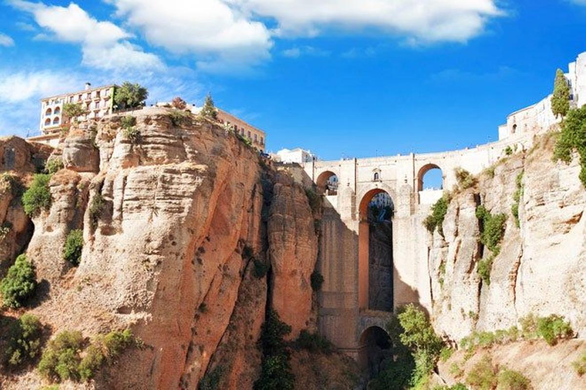 Puente sobre el tajo de Ronada, Málaga.