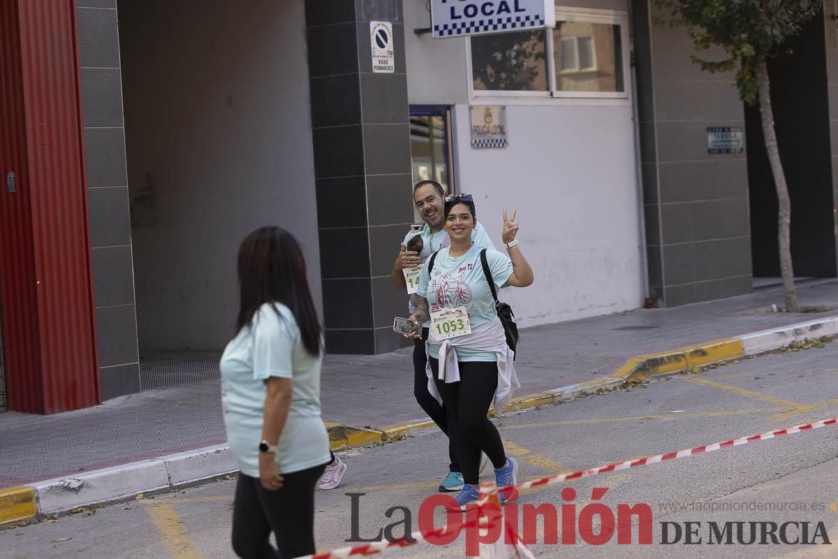 Carrera '10K Assota por ti' en Caravaca (salida y giro primera vuelta)