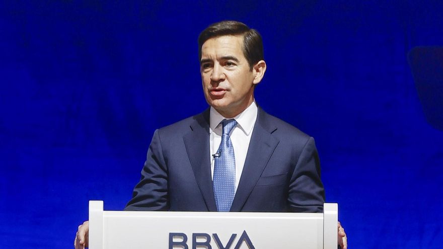 El BBVA retoca el folleto de la opa al Sabadell y sigue barajando recurrir al Supremo