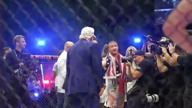 Topuria cae derrotado ante Gaethje en el combate en la Casa Blanca del cumpleaños de Trump