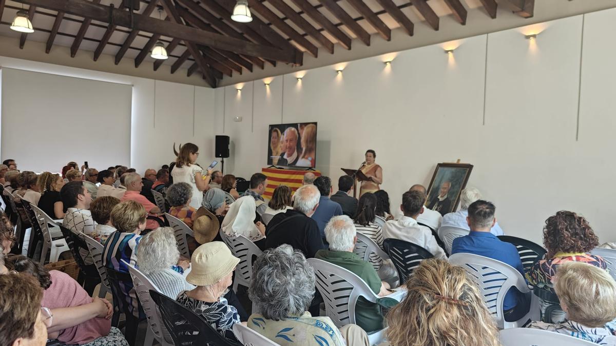 FOTOS | Sant Joan nombra Hijo Predilecto a Carles Costa