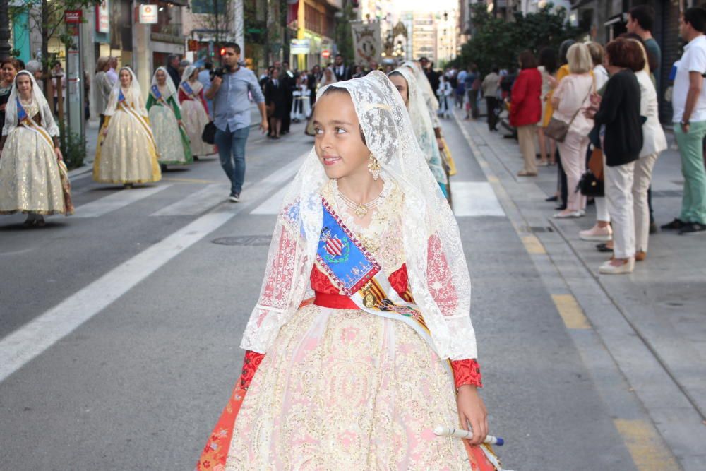 Procesión de la fiesta de los Niños de San Vicente