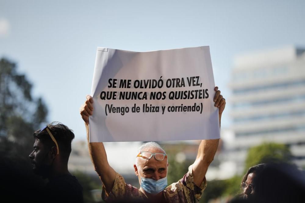 Concentració a Madrid contra les mascaretes