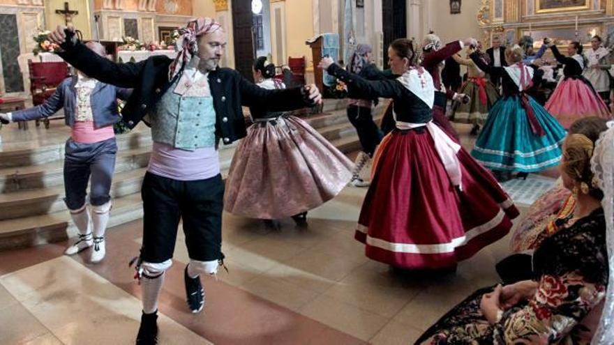 Romería y bailes  en la Punta para celebrar la fiesta  de la Inmaculada