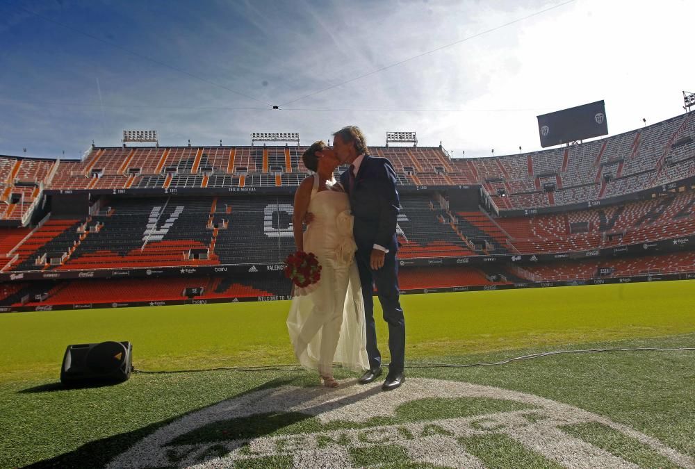 La boda de Ricardo Arias en Mestalla