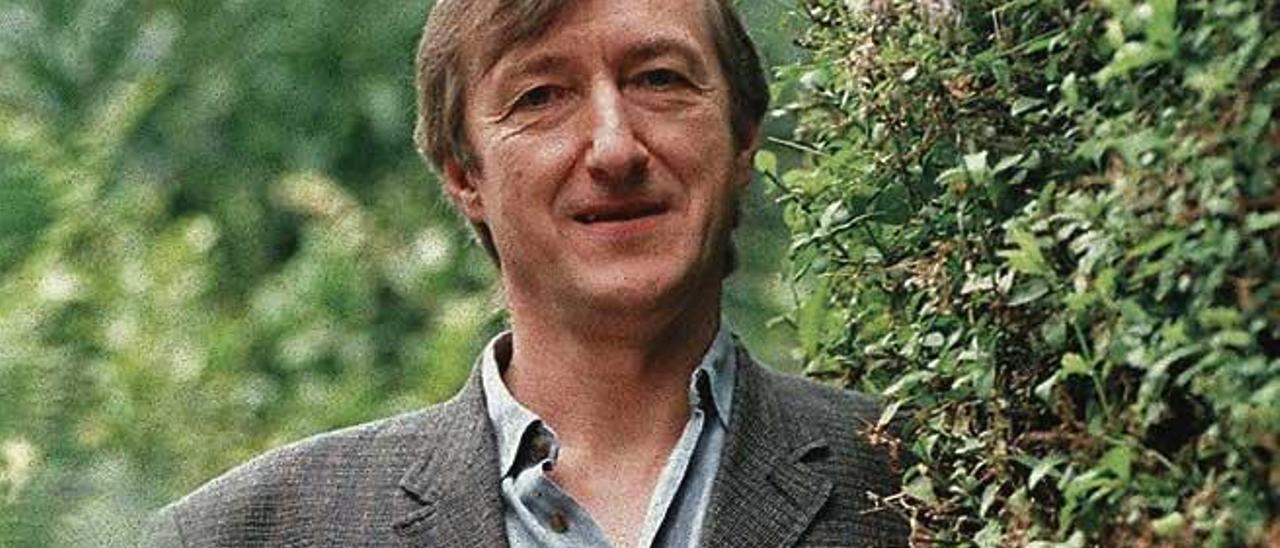 Julian Barnes.