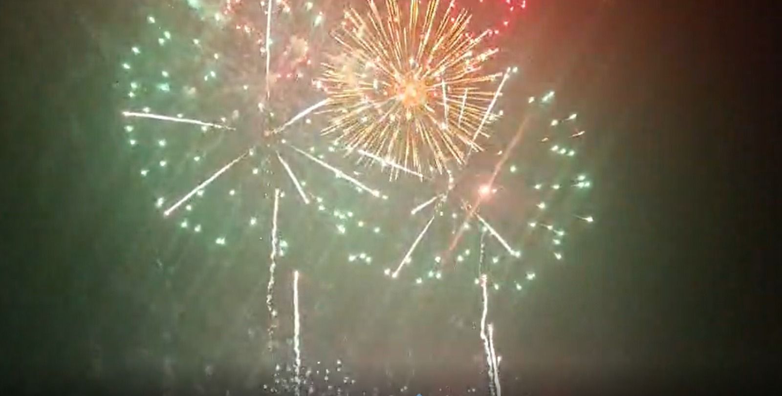 Vídeo | Así fue la traca final de los fuegos artificiales de Badajoz