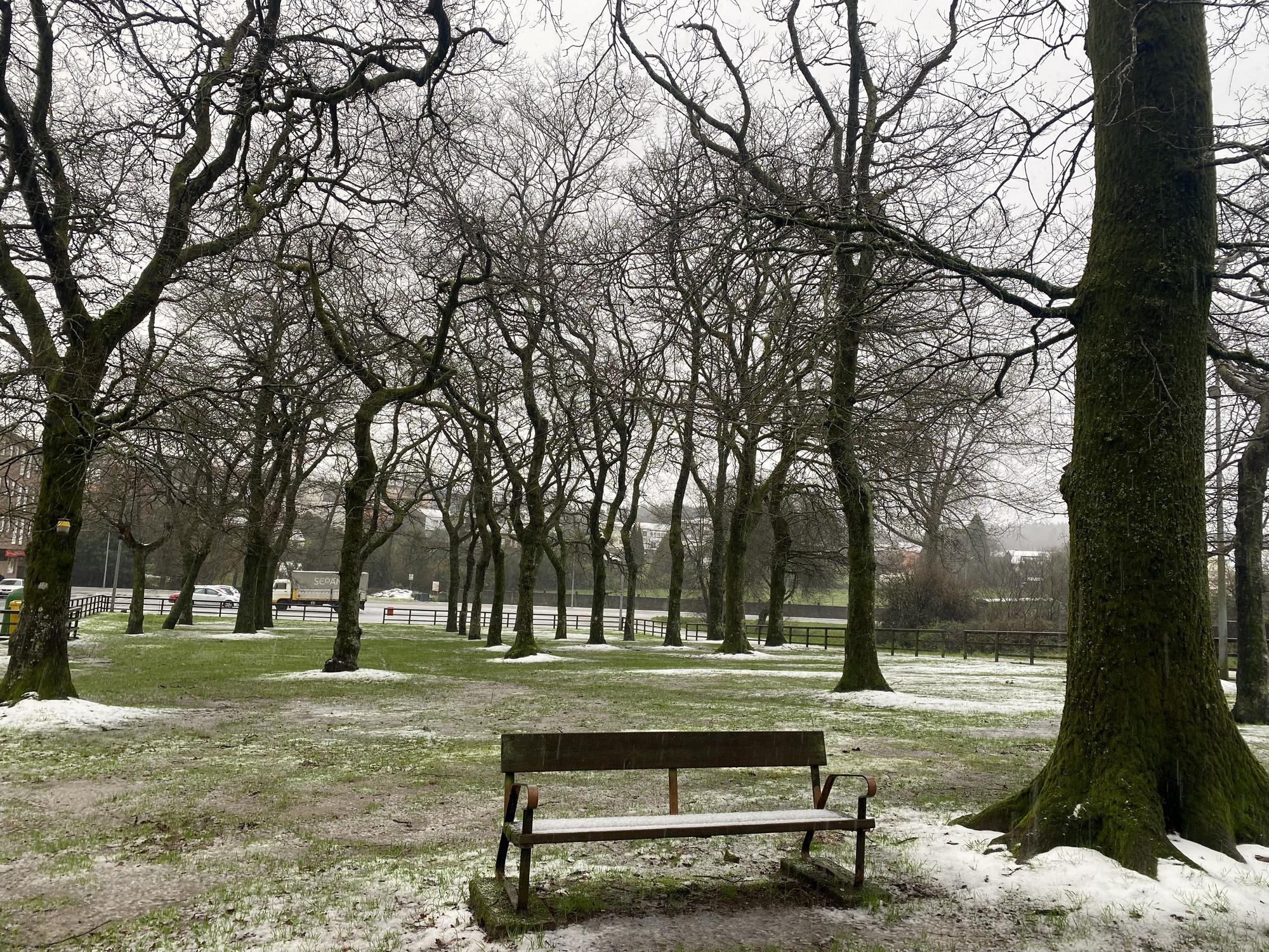 La nieve llega a la montaña de A Coruña