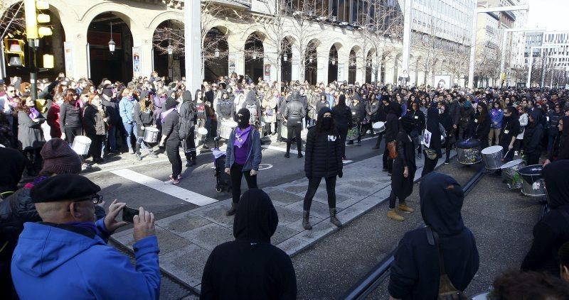 Manifestación contra la violencia machista en Zaragoza