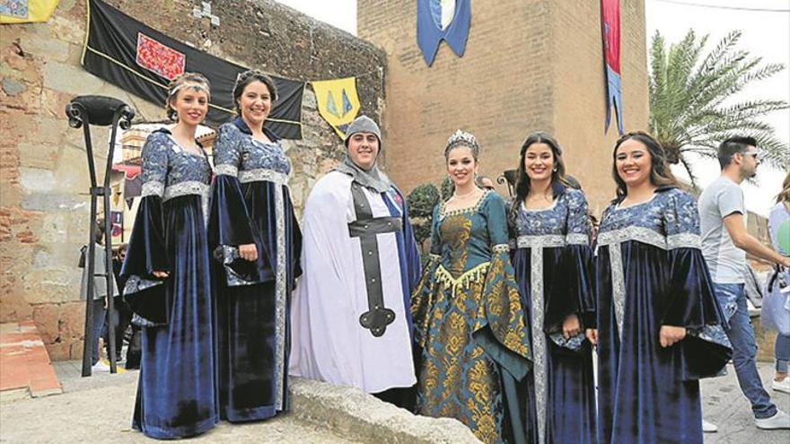 Mascarell aprovecha la Feria Medieval para reivindicarse