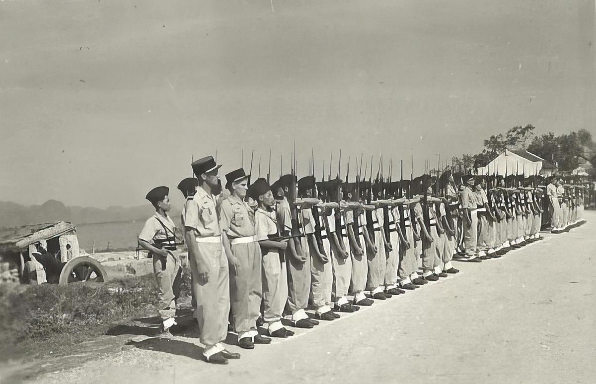 Tropas de la Legión Extranjera francesa en territorio de Indochina.