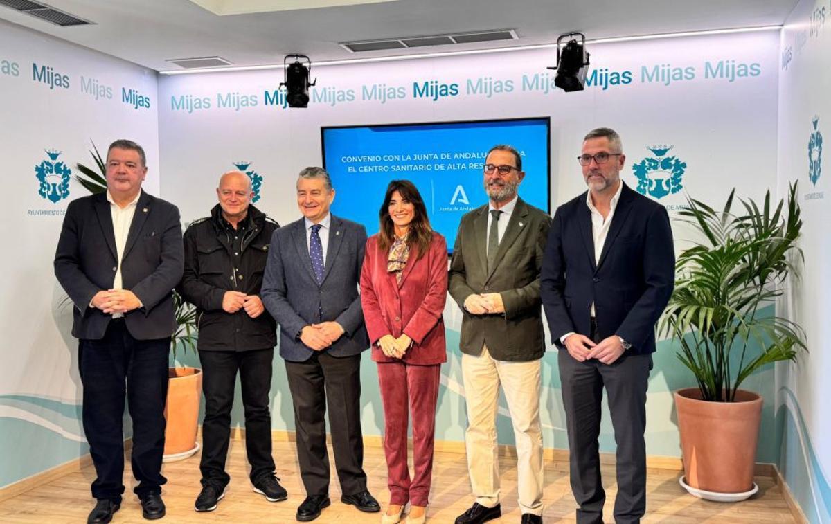 Presentación del nuevo centro de especialidades de Mijas. | L.O.
