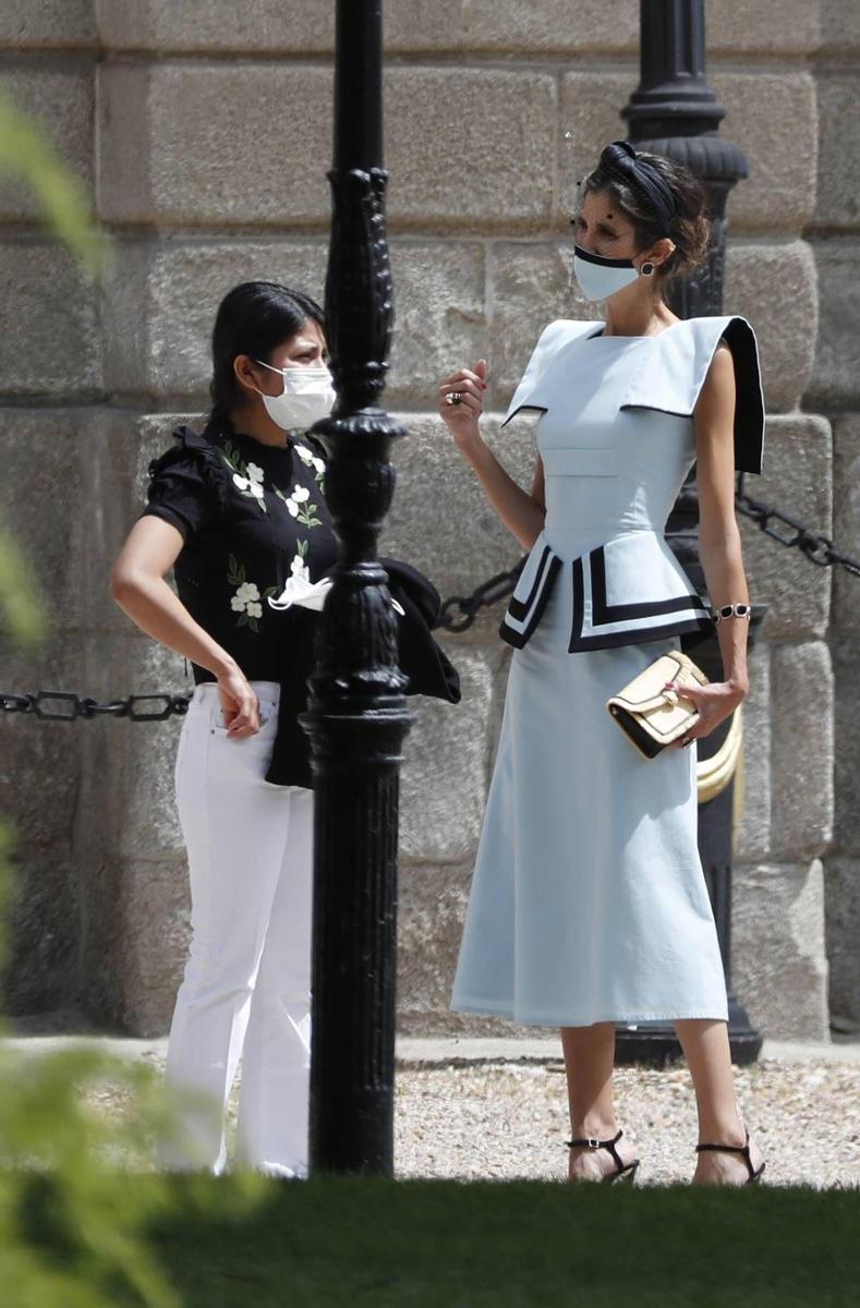 Inés Domeq con vestido bicolor en la boda de Carlos Fitz James Stuart y Belén Corsini