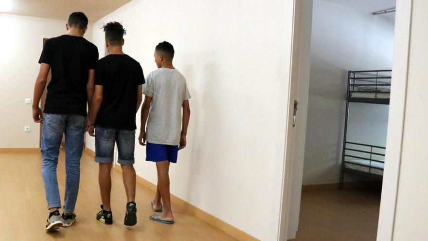 Tres menors migrants en un centre d&#039;acollida