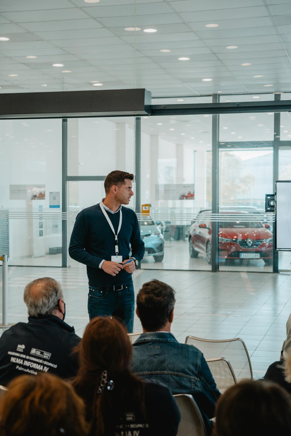 Proa Grup celebra su primera jornada de Talento en su concesionario Renault Dibautoplus