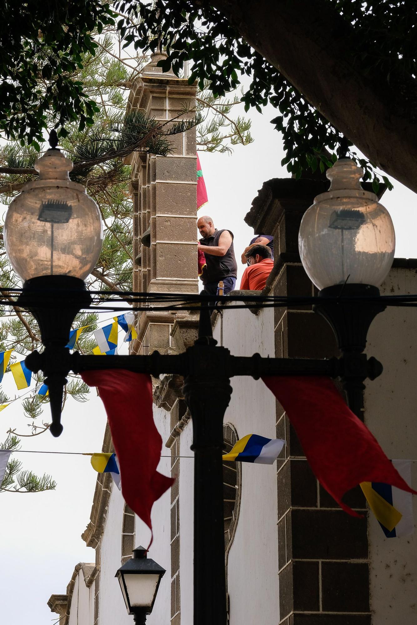 Subida de bandera en las fiestas de San Lorenzo