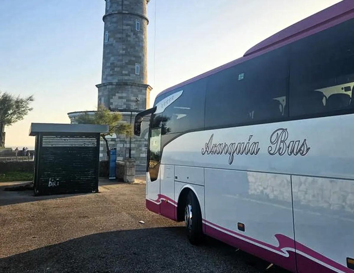 Un autobús de Autocares Valle Niza en una imagen de archivo.