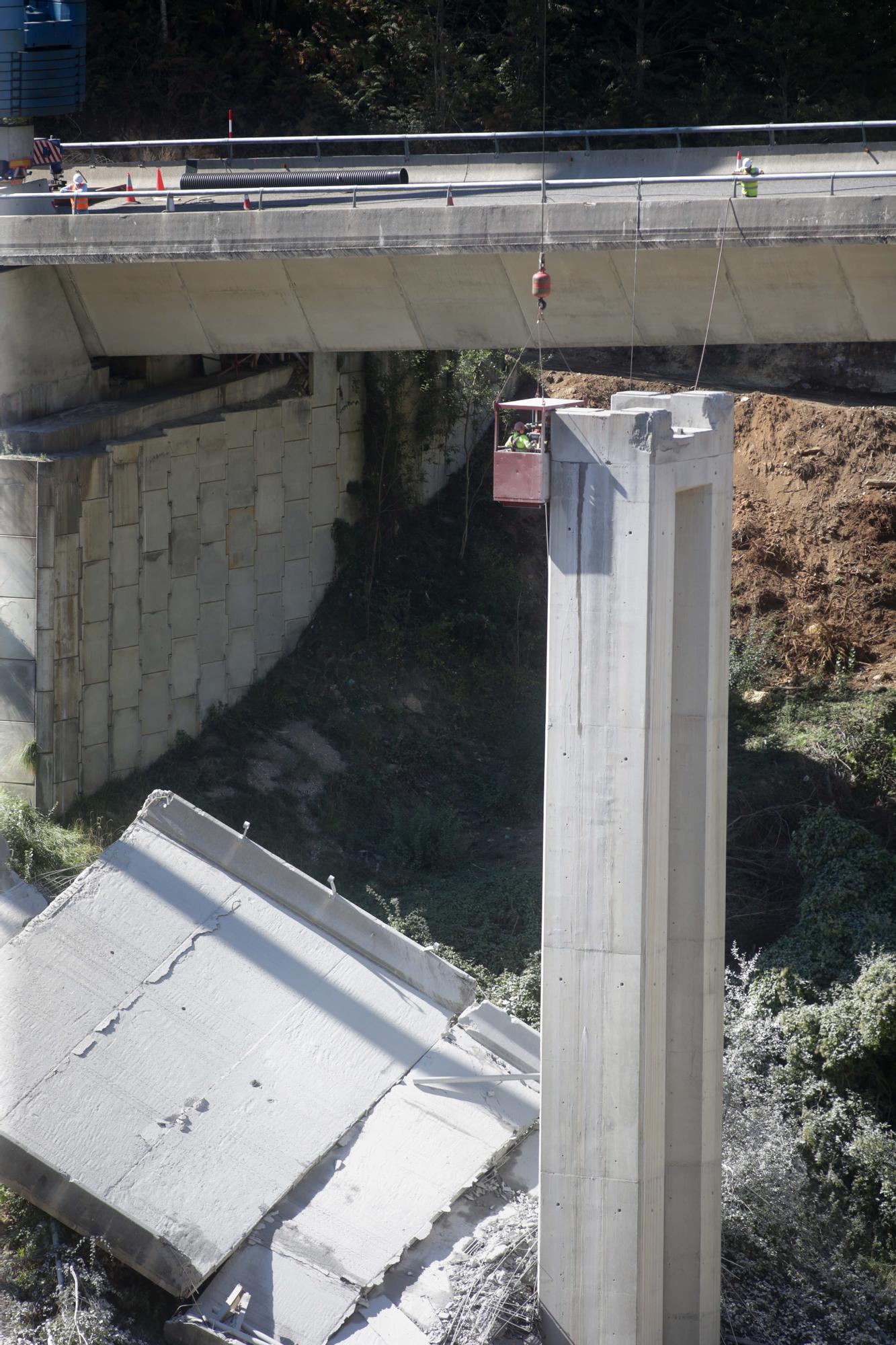 Arrancan las obras para el desmontaje de las pilas del viaducto de O Castro