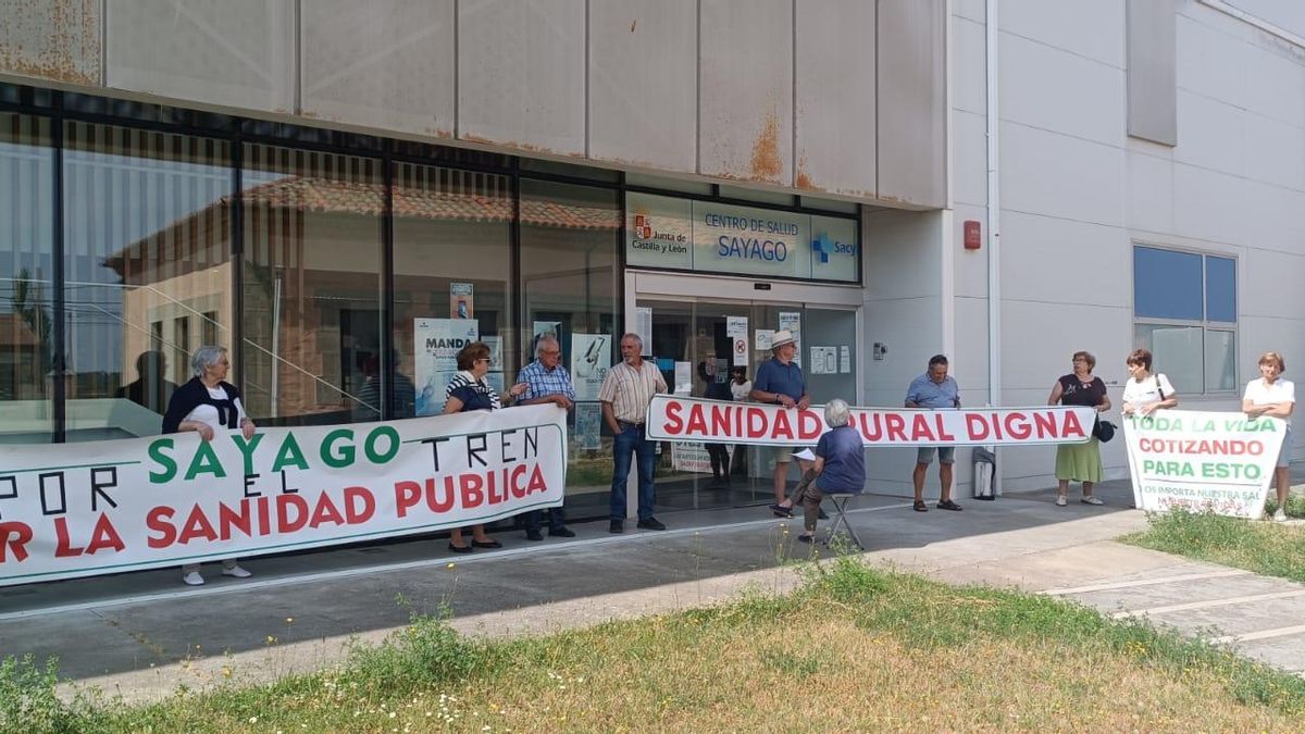Concentración número 182 por la sanidad en Sayago